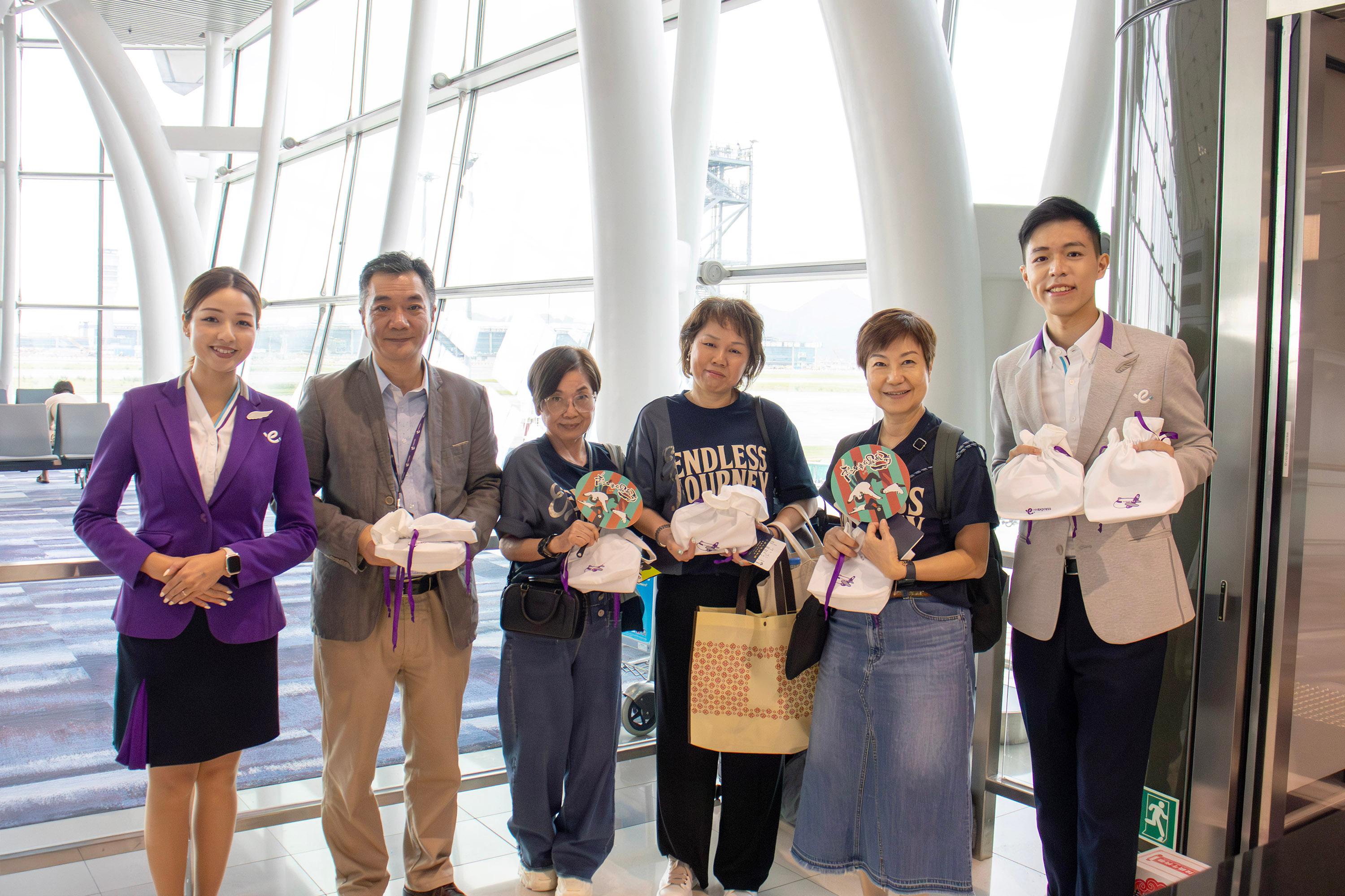 UO_SZB ops launch_photo3