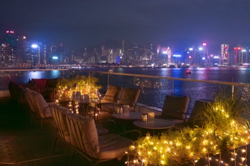 구룡 헝홈 예술 공간 3: 루프탑 바 레드 슈가 (Rooftop Bar Red Sugar) 